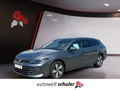Gebraucht VW Passat Business 150 PS (110 kW) 2024 Kombi