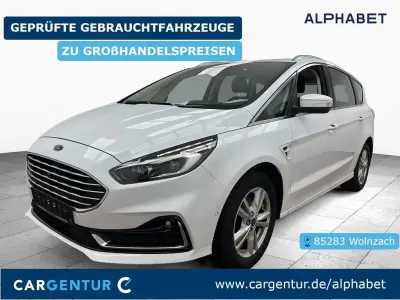 Gebraucht Ford S-MAX Titanium 150 PS (110 kW) 2022 Weiß Van / Kleinbus