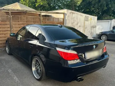 Gebraucht BMW 525 M Sport 218 PS (160 kW) 2008 Schwarz Limousine