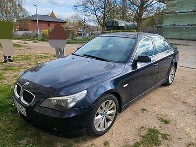 BMW 525