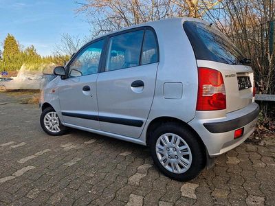 Silber Gebraucht 2006 Hyundai Atos Kleinwagen | 2.150 € (Etwas zu teuer)