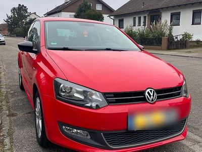 Gebraucht VW Polo Match 60 PS (44 kW) 2012 Rot Kleinwagen