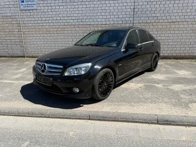 Usata Mercedes C220 AMG 170 CV (125 kW) 2011 Nero Berlina