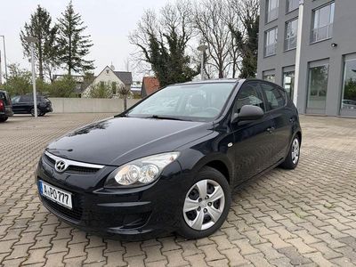 Gebraucht Hyundai i30 Classic 109 PS (80 kW) 2009 Schwarz Limousine