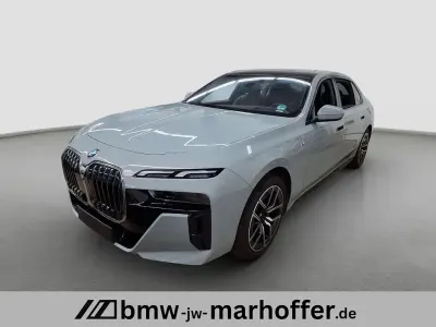 Gebraucht BMW 740 M Sport 286 PS (210 kW) 2025 Grau Limousine