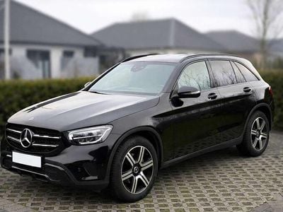 Usata Mercedes GLC200 163 CV (119 kW) 2020 Nero SUV