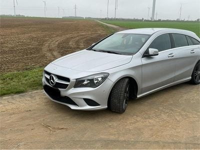 Gebraucht Mercedes CLA200 136 PS (100 kW) 2015 Andere farben Kombi