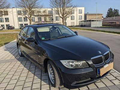 Gebraucht BMW 320 Advantage 177 PS (130 kW) 2008 Schwarz Limousine