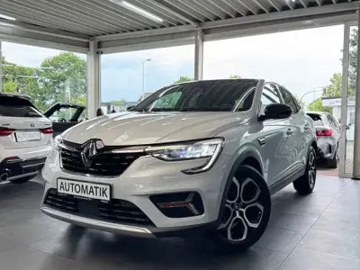 Gebraucht Renault Arkana Intens 140 PS (102 kW) 2021 Weiß SUV