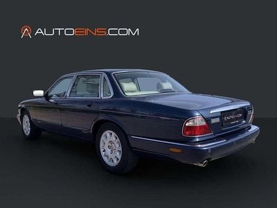 Usata Jaguar XJ Sovereign 284 CV (208 kW) 1998 Blu Berlina