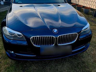 Gebraucht BMW 520 184 PS (135 kW) 2012 Schwarz Kombi
