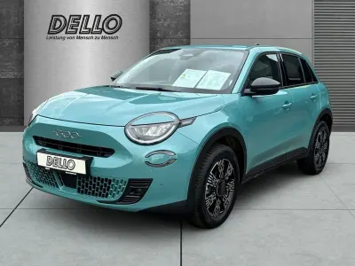 Neu Fiat 600 Business 110 PS (80 kW) 2026 Blau SUV