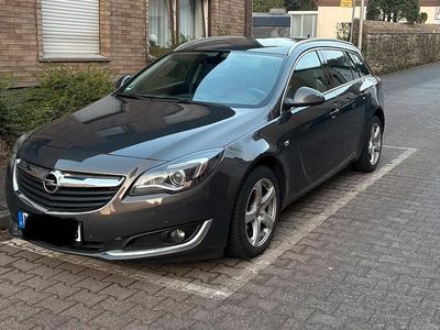 Gebraucht Opel Insignia 170 PS (125 kW) 2015 Grau Kombi