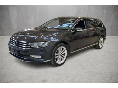 Gebraucht VW Passat Elegance 190 PS (139 kW) 2023 Grau Kombi