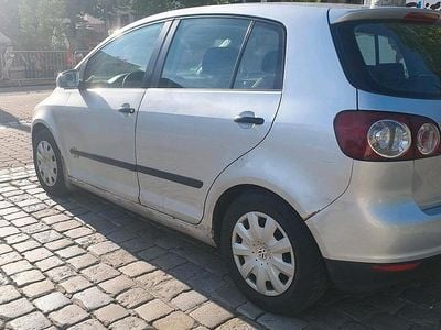 VW Golf V