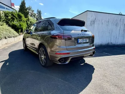 Gebraucht Porsche Cayenne 262 PS (192 kW) 2016 Braun SUV