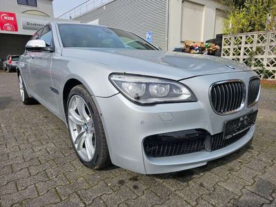 gebraucht BMW 750L 750 i M-Paket*SHZ*NAVI*SOFT*SPUR*VOLL1.Hd