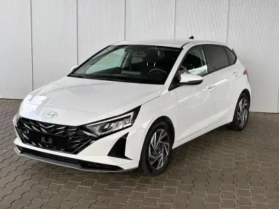 Usata Hyundai i20 Comfort 101 CV (74 kW) 2025 Bianco Utilitaria