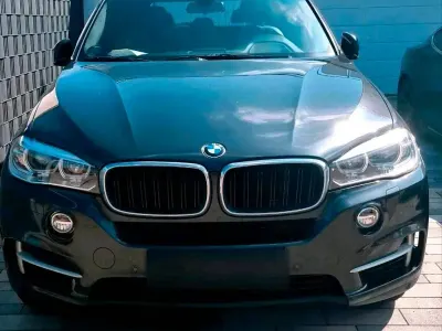 Gebraucht BMW X5 Sport Line 258 PS (189 kW) 2015 Schwarz SUV