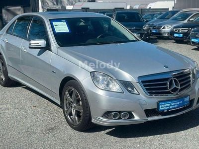 Gebraucht Mercedes E200 Elegance 136 PS (100 kW) 2009 Silber Limousine