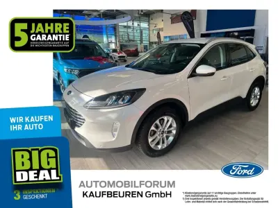 Usado Ford Kuga Titanium 150 HP (110 kW) 2021 Branco SUV