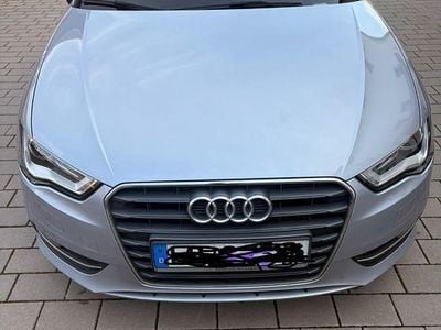 Gebraucht Audi A3 Attraction 110 PS (80 kW) 2016 Silber Limousine