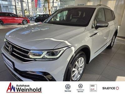 Gebraucht VW Tiguan Allspace R-line 150 PS (110 kW) 2023 Weiß SUV