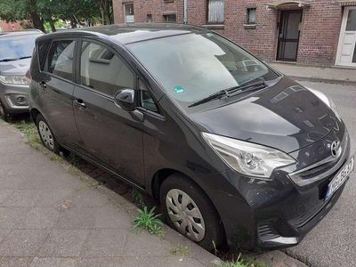 Toyota Verso-S