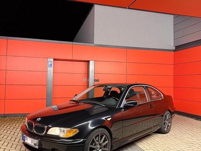 Schwarz Gebraucht 2003 BMW 330 Coupé | 6.190 € (Superpreis)
