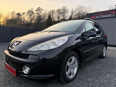 Gebraucht Peugeot 207 Urban Move 95 PS (69 kW) 2009 Schwarz Kombi