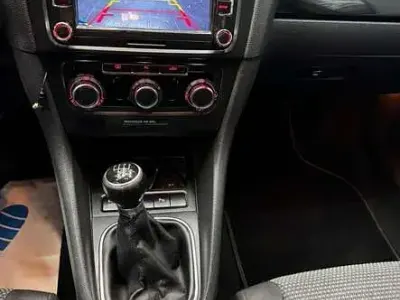 Gebraucht VW Golf VI 102 PS (75 kW) 2009 Kleinwagen