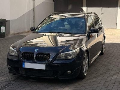 BMW 523