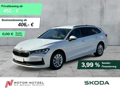 Gebraucht Skoda Superb Essence 150 PS (110 kW) 2025 Purity weiss Kombi