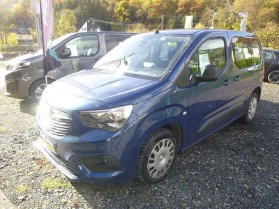 Blau Gebraucht 2021 Opel Combo Life Edition Van / Kleinbus | 19.400 € (Fairer Preis)