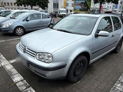 VW Golf IV