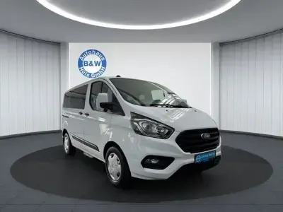 Second-hand Ford Transit Custom 105 CP (77 kW) 2020 Alb Monovolum