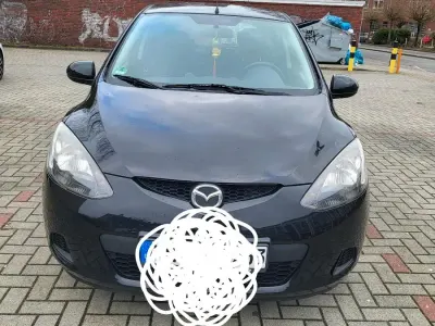 Gebraucht Mazda 2 75 PS (55 kW) 2010 Schwarz Kleinwagen