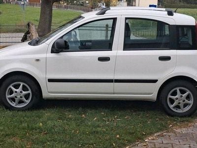 Gebraucht Fiat Panda 69 PS (50 kW) 2012 Weiß Kleinwagen