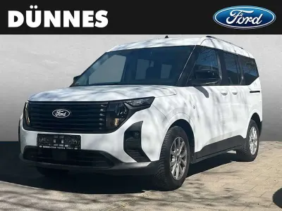 Gebraucht Ford Tourneo Titanium 125 PS (91 kW) 2024 Weiß Kombi