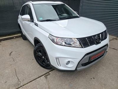 Gebraucht Suzuki Vitara 140 PS (102 kW) 2018 Weiß SUV