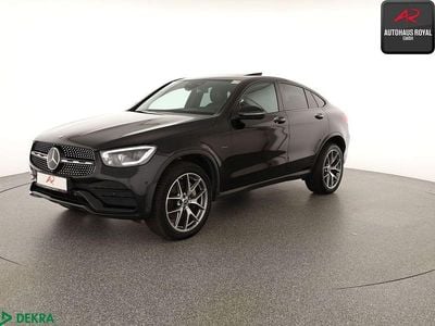Gebraucht Mercedes GLC300e AMG 306 PS (225 kW) 2021 Schwarz Coupé