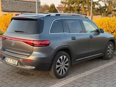 Gebraucht Mercedes EQB250+ 139 kW (190 PS) 2023 Schwarz SUV