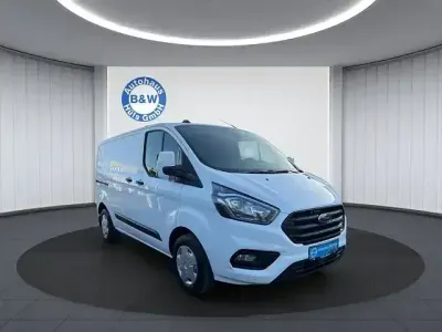 Gebraucht Ford Transit Custom Trend 131 PS (96 kW) 2022 Weiß Van