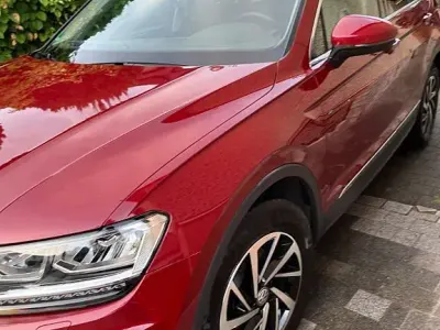 Gebraucht VW Tiguan Join 150 PS (110 kW) 2019 Rot SUV