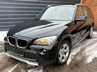Schwarz Gebraucht 2011 BMW X1 Sport Line SUV | 11.990 € (Fairer Preis)