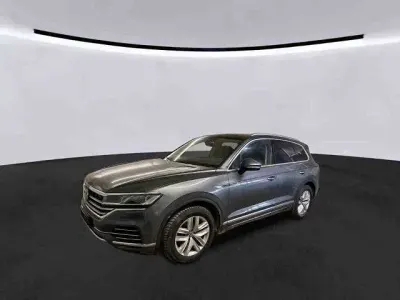 Second-hand VW Touareg Atmosphere 231 CP (169 kW) 2023 Gri SUV