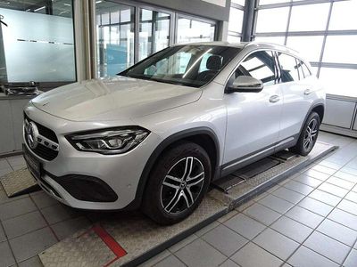 Gebraucht Mercedes GLA220 Progressive 190 PS (139 kW) 2021 Iridiumsilber metallic SUV