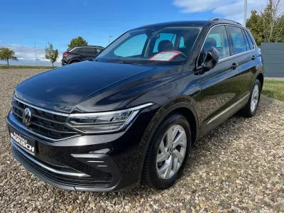 Używany VW Tiguan Edition 131 KM (96 kW) 2023 Czarny SUV