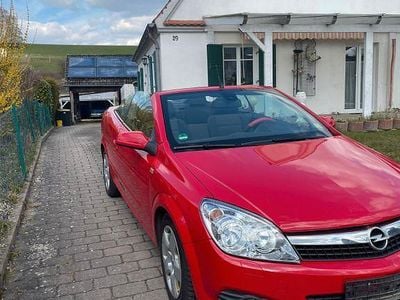 Brugt Opel Astra Cabriolet Edition 140 HK (102 kW) 2007 Rød Cabriolet