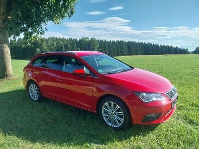 Gebraucht Seat Leon XCELLENCE 150 PS (110 kW) 2020 Rot Limousine